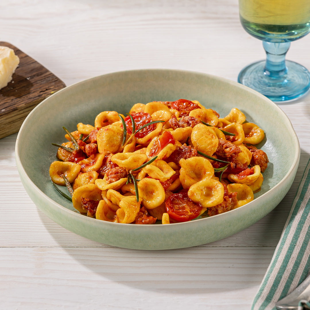 MangiaMarc Pasta mit unserer würzigen Original Salsiccia-Soße mit Rosmarin.